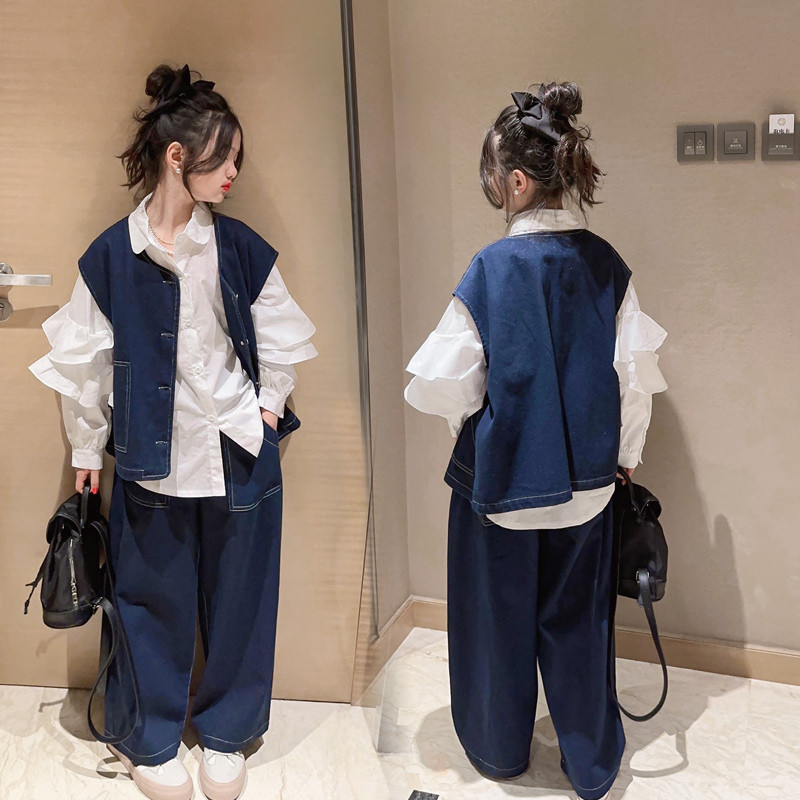 Girls' suit 2024 Spring and Autumn New Children's Internet Popular Foreign Style Fashionable Loose Denim Vest Shirt Three-Piece Set