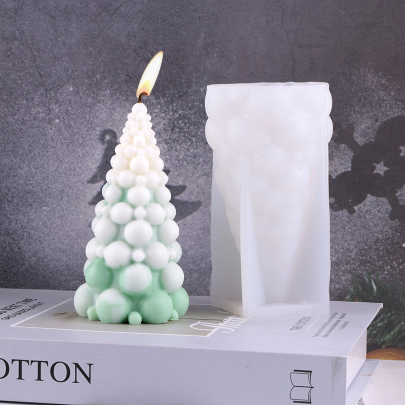 AliExpress hot sale Christmas pine cone candle aromatherapy silicone mold DIY Christmas tree plaster decoration silicone mold