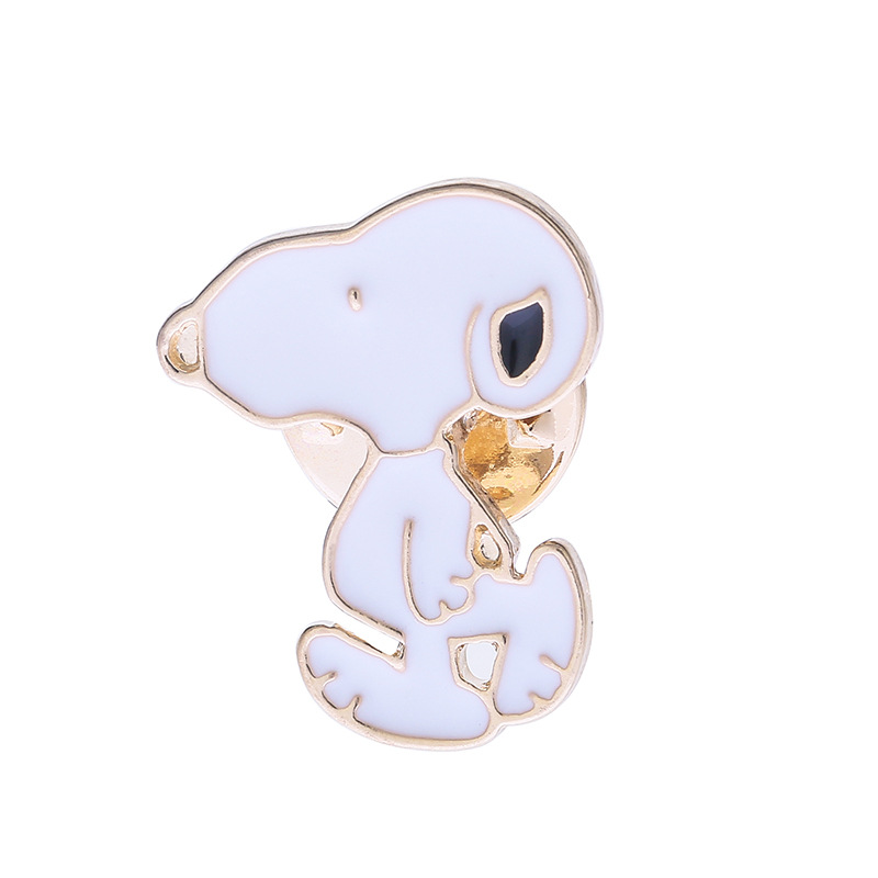 Snoopy Brooch Cute Cartoon Japanese Badge Student Personalized Men's and Women's Pin Collar Pin Bag Decorations