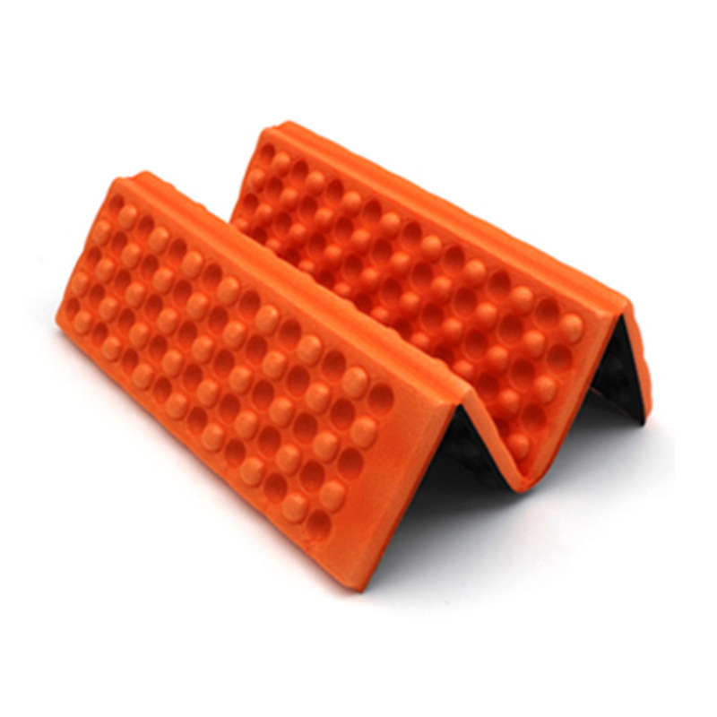 Outdoor eva Cushion Thickened Portable Folding Honeycomb Egg Slot xpe Floor Mat High Rebound Foam Four-fold Moisture-proof Mat