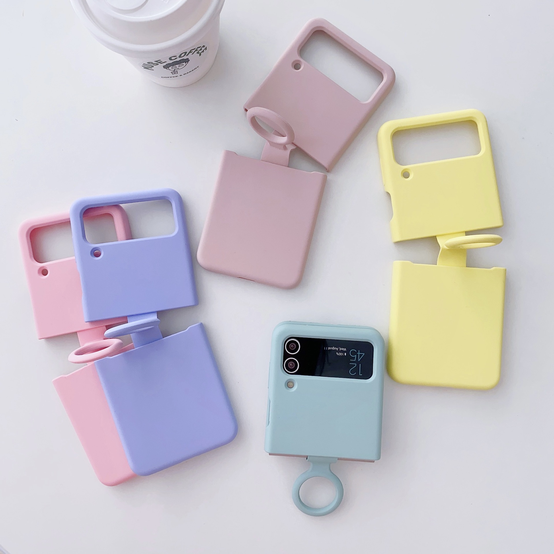 適用三星Galaxy zflip 3代摺疊屏幕手機殼液態硅膠指環zflip4case