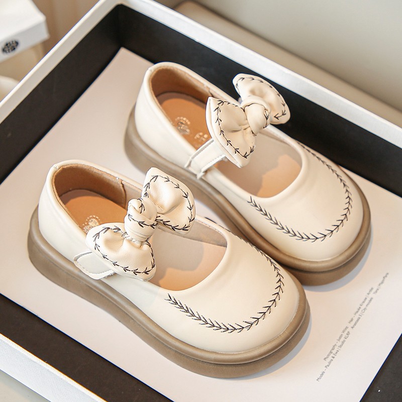 2024 girls new small leather shoes cute retro baby shoes bow embroidered princess shoes tube socks with shoes
