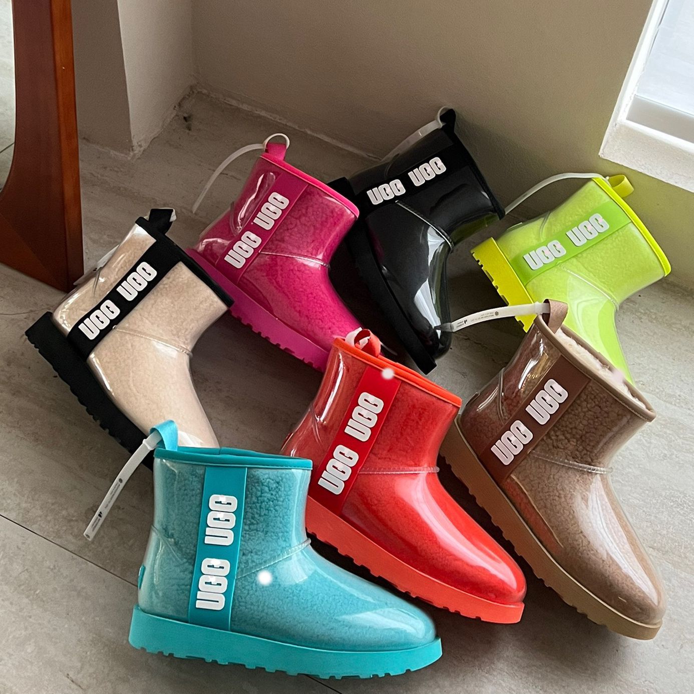 Cross-border Top quality Top UG Zhou Dongyu Jelly Film Waterproof Rain Boots Sheepskin One-piece Snow Boots