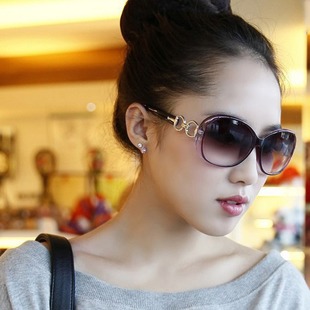 2024 new sunglasses women 9509 fashion large frame sunglasses European and American trend sunglasses wholesale