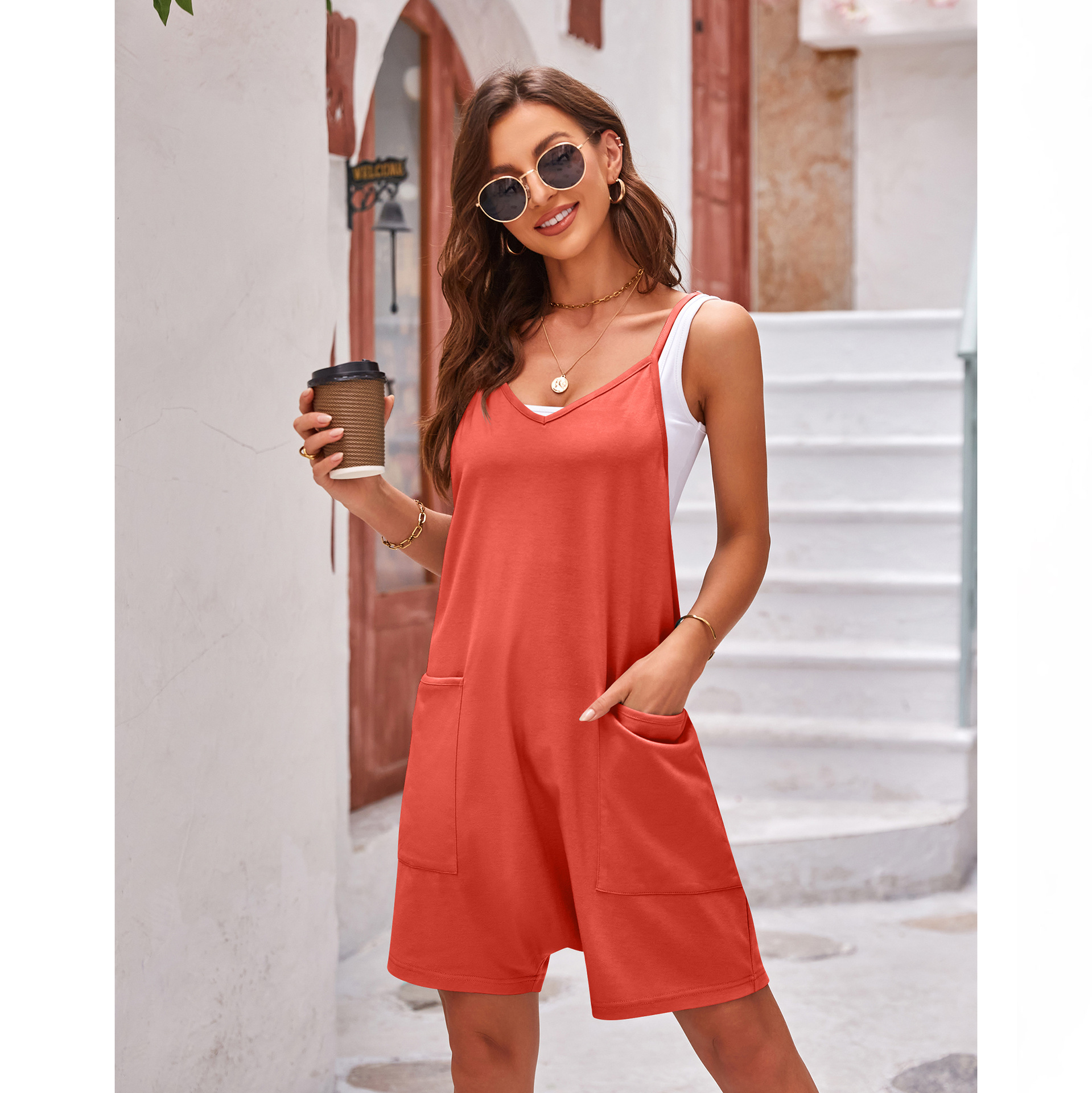 European and American Women's 2023 Summer New Amazon Casual Pocket Strap Knitted Shorts Jumpsuit Women