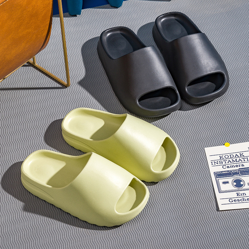 Household Slippers Men's Summer Indoor Home Bathroom Bathing Non-slip Mute Thick Bottom Slip-on Feces Slippers Men's Slippers