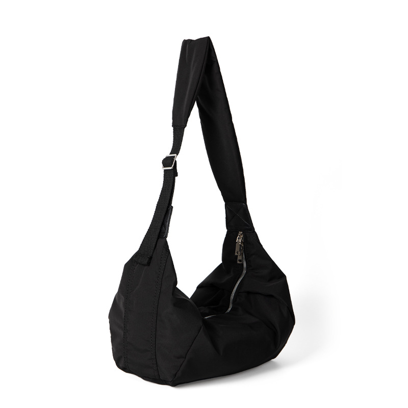 Bag Women's 2022 New Niche Harajuku Style Large Capacity Nylon Cloth Crossbody Bag Texture Solid Color Shoulder Dumpling Bag