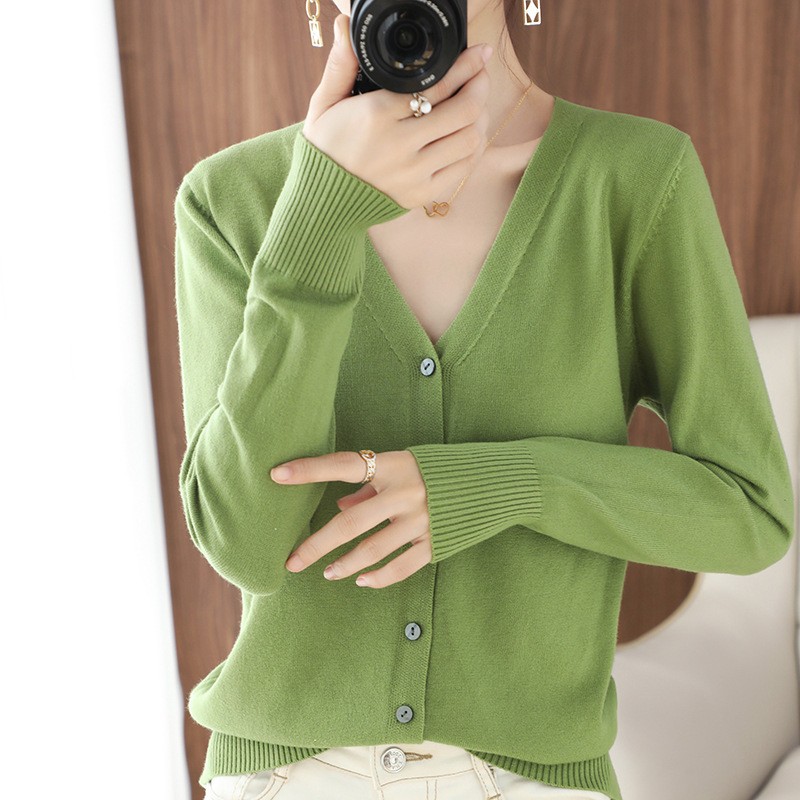 Women's 2023 Spring and Autumn New Korean version of the V-neck sweater coat long sleeve stretch velvet cardigan sweater wholesale