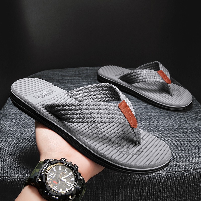New cross-border trend flip-flops men's rubber-soled summer beach slippers plus size sandals wholesale direct sales