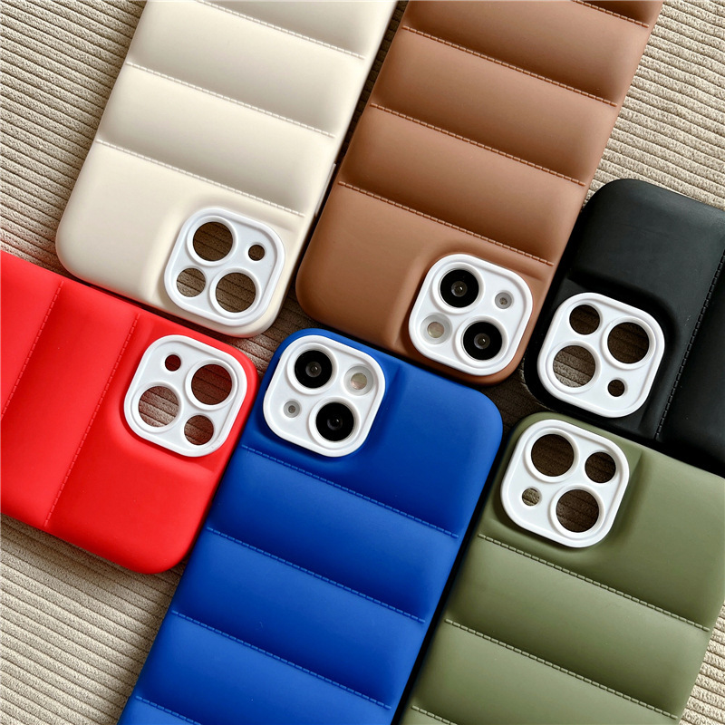 撞色羽絨服適用iPhone15Pro手機殼蘋果14Pro全包11/12跨境13防摔