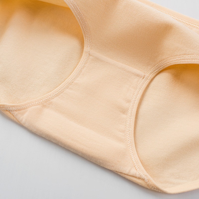 A001 Underwear Women's Pure Cotton Simple Breathable Mid-low Waist Solid Color Big Red Girl Student's Pure Cotton Trip