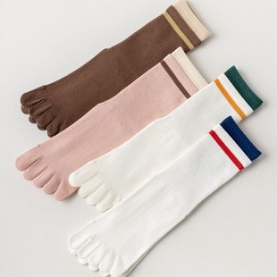 Spring new women's mid-calf five-finger socks combed cotton cartoon animal women's socks sole non-slip dispensing yoga socks wholesale