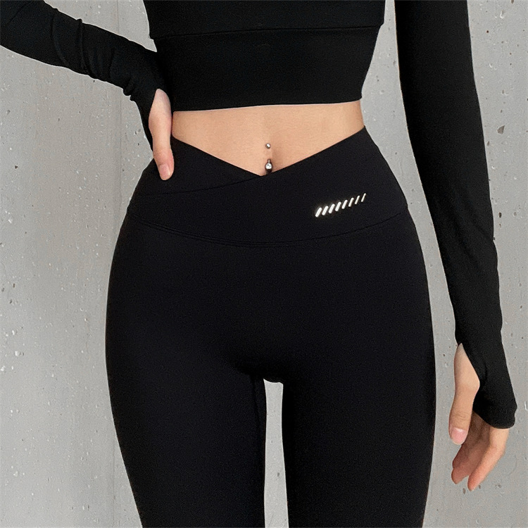 V-neck tight Pilates peach butt yoga quick-drying breathable sport pants for women, fashion runner fitness running pants 651