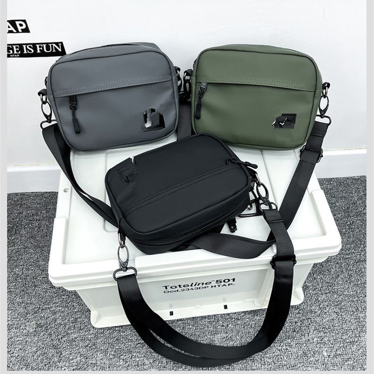 Messenger Bag Men's ins fashion brand sports phone bag girls' simple tooling small shoulder bag casual all-match shoulder bag