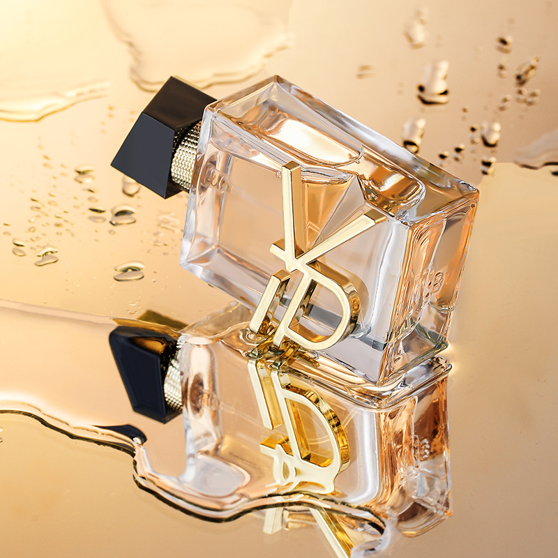 Small town Yixiang Free Water Ladies Perfume Light Fragrance Lasting Shake Sound Explosions Student Parity Perfume