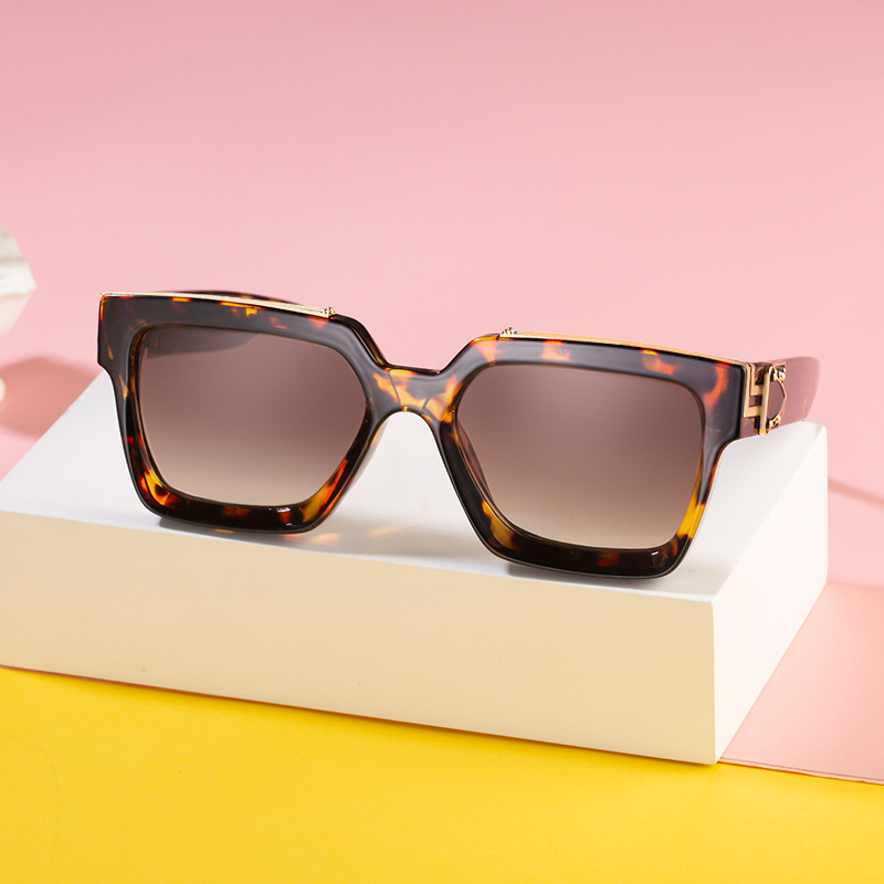 KAJILA European and American style millionaire fashion sunglasses men sunglasses86229 small frame sunglasses women