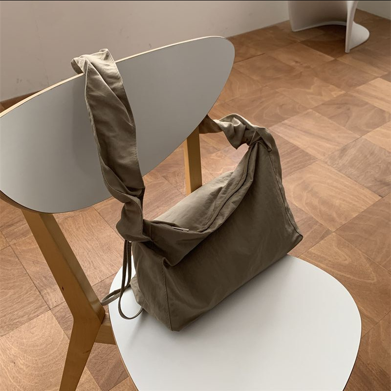 Canvas Bag Women's Korean-style Single-shoulder Pleated Drawstring Canvas Bag Small Fresh Artistic Solid Color Portable Crossbody Casual Women's Bag_voghion.com