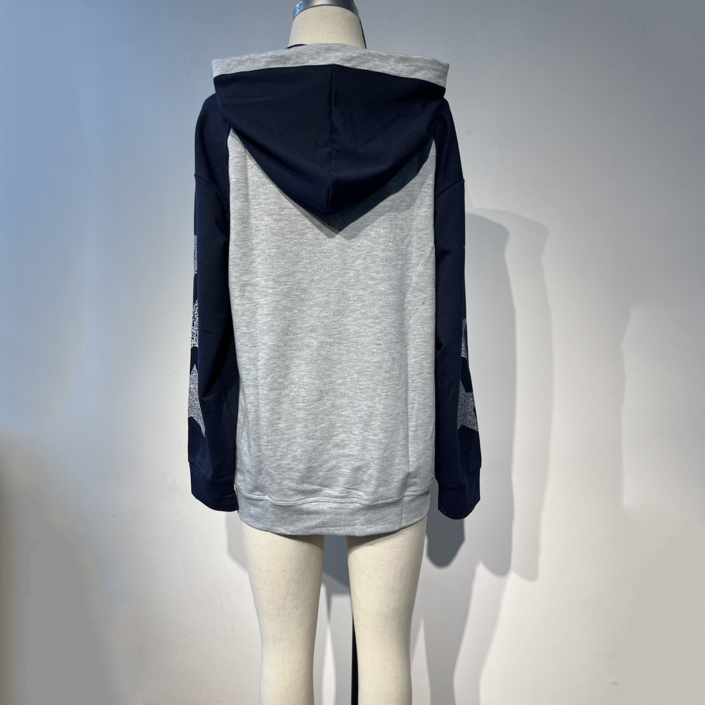 European and American new AliExpress Amazon five-pointed star hooded contrast color sweater source factory in stock
