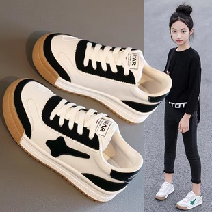 Children's board shoes 2023 autumn and winter new girls soft bottom sneakers boys non-slip small white shoes big children's net red shoes