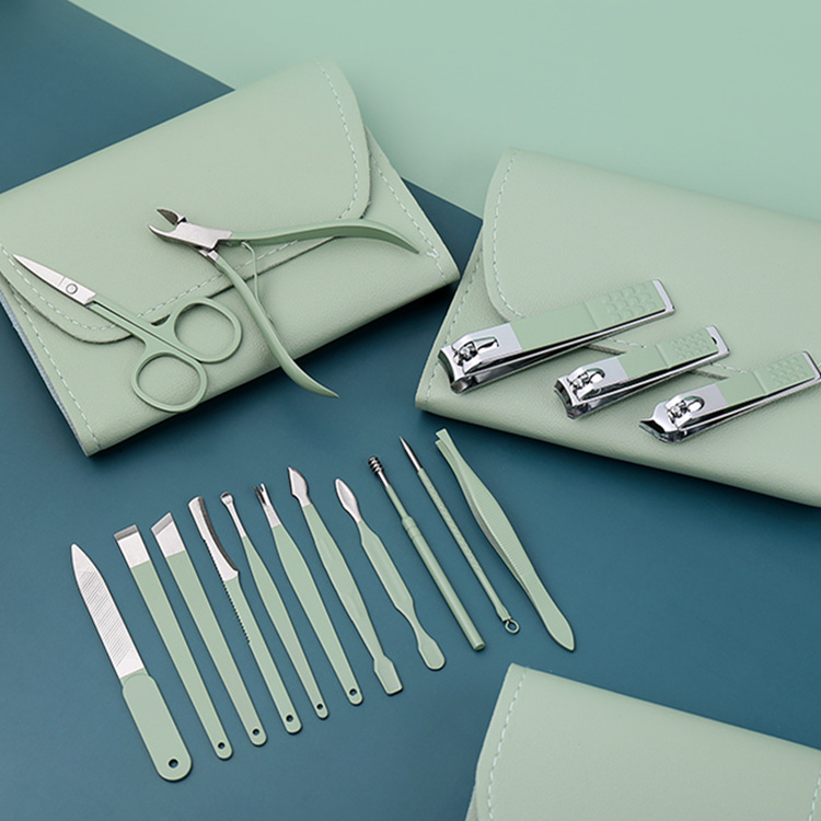 Green stainless steel nail clippers pedicure knife set box nail tools full set nail clippers suit nail clippers wholesale full set