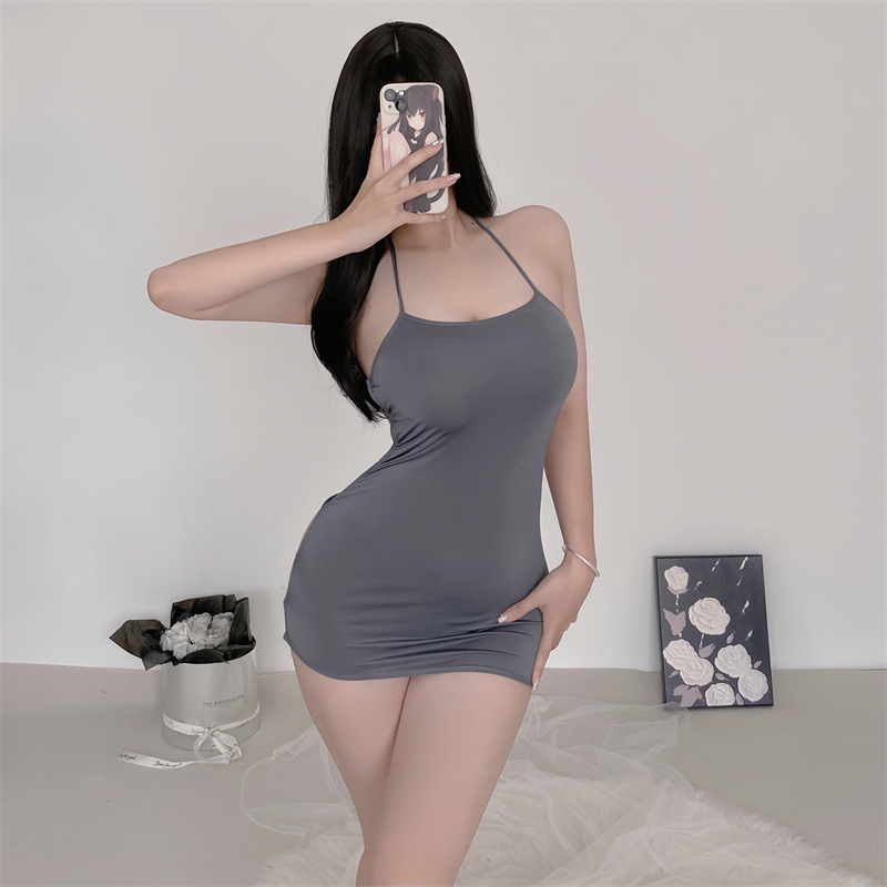 At three o'clock in the night, the hollowed-out hip wrap skirt women's sexy suspenders nightgown hot U-shaped Dew passion free sexy underwear batch