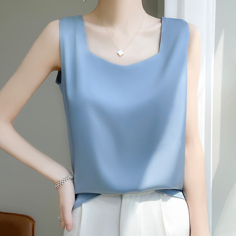 Silk 2024 Spring and Summer Women's New Slim-fit Wide Band V-neck Short Elegant Inner Top Camisole Vest