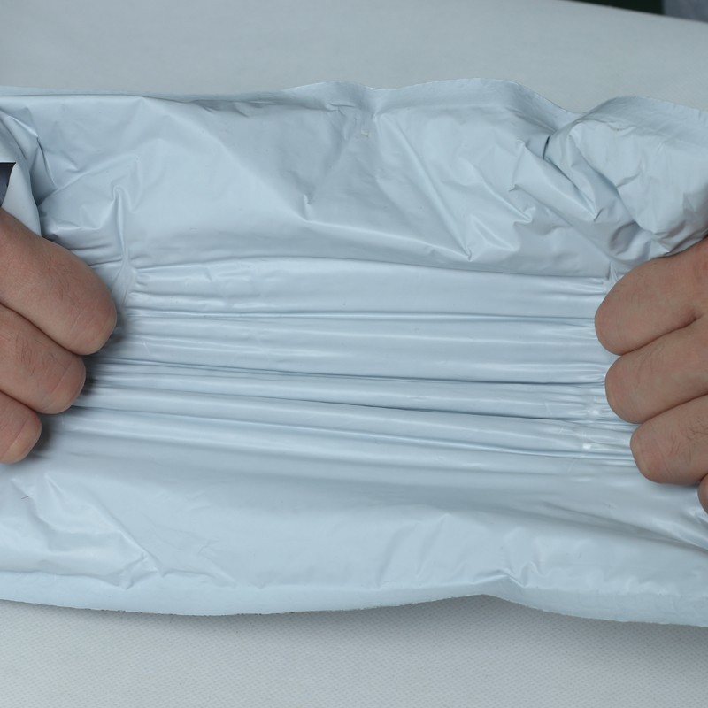 Factory direct bubble envelope shockproof co-extruded film Bubble Bag waterproof express bag co-extruded bubble envelope bag wholesale