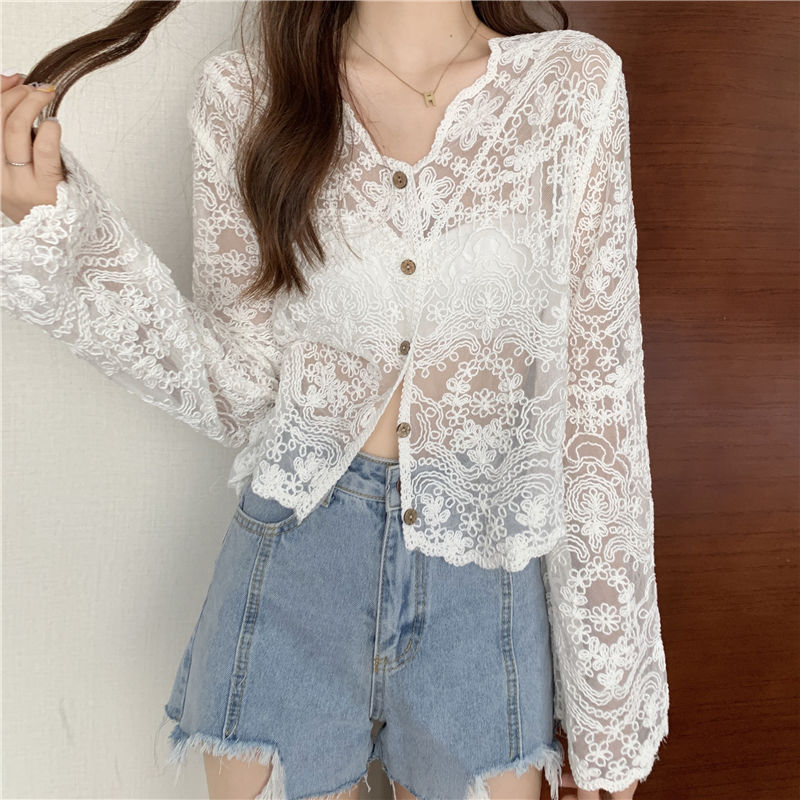 2024 new summer new Korean style sun protection clothing women's age-reducing hollow lace outer wear western style small shirt top cardigan