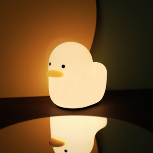 MUID dull duck timing sleep lamp silicone creative bedroom baby feeding bedside lamp eye protection night light Wholesale
