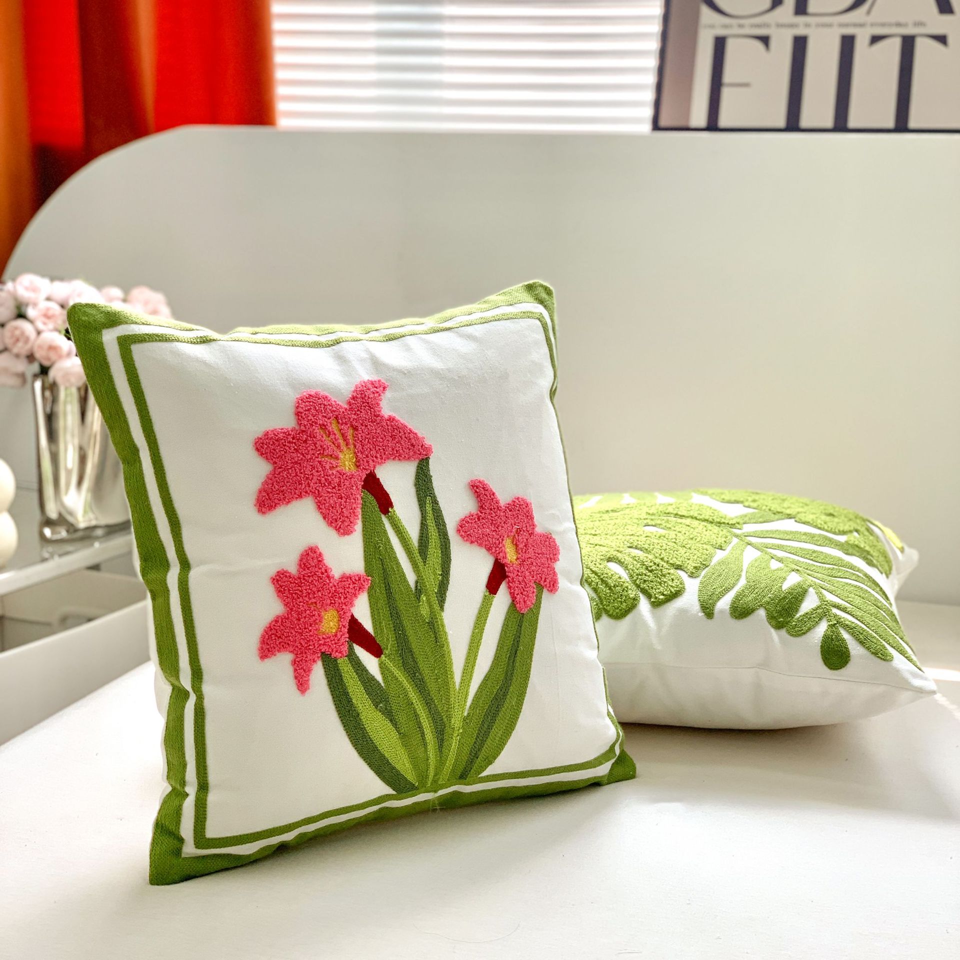 Cross-border Green Botanical Garden Flower Tulip Sofa Pillow Homestay Decorative Embroidery Living Room Pillow Case