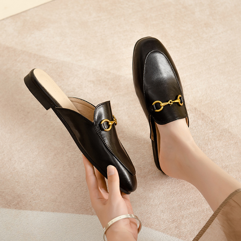 Closed toe slippers women's summer ins2023 all-match horse buckle lazy shoes flat Muller half slippers women's outer wear fashion