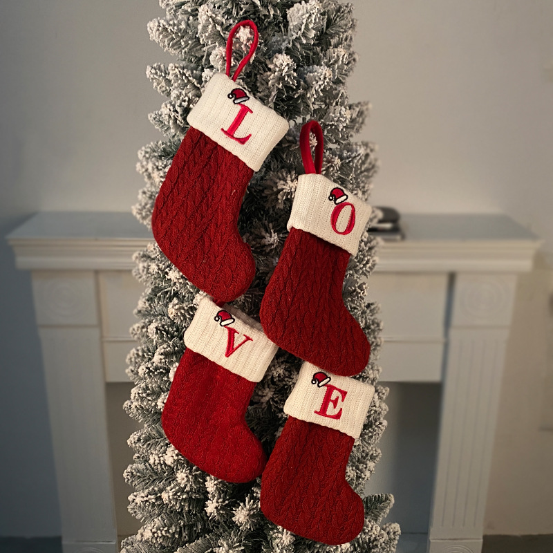 Kannerdagsbedürfnisser dekorativ gestrickte Socken Wollossocken gestickte Kanner-Séissegkeeten-Cadeau-Tütchen Bréif Chrëschtsocken-Cadeau-Tütchen_voghion.com