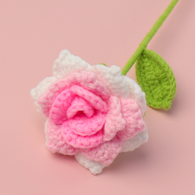 手作りの完成品のクロスボーダーのシミュレーションの尖った角のバラの毛糸は花の偽の花の家の装飾の贈り物の卸売りを編みます。|undefined
