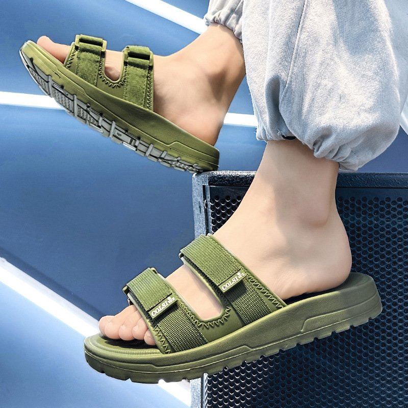 Summer New Men's Slippers Slip-on Feeling Slippers Men's Wholesale Home Shoes Thick Sole Fashionable Outer Wear Slippers