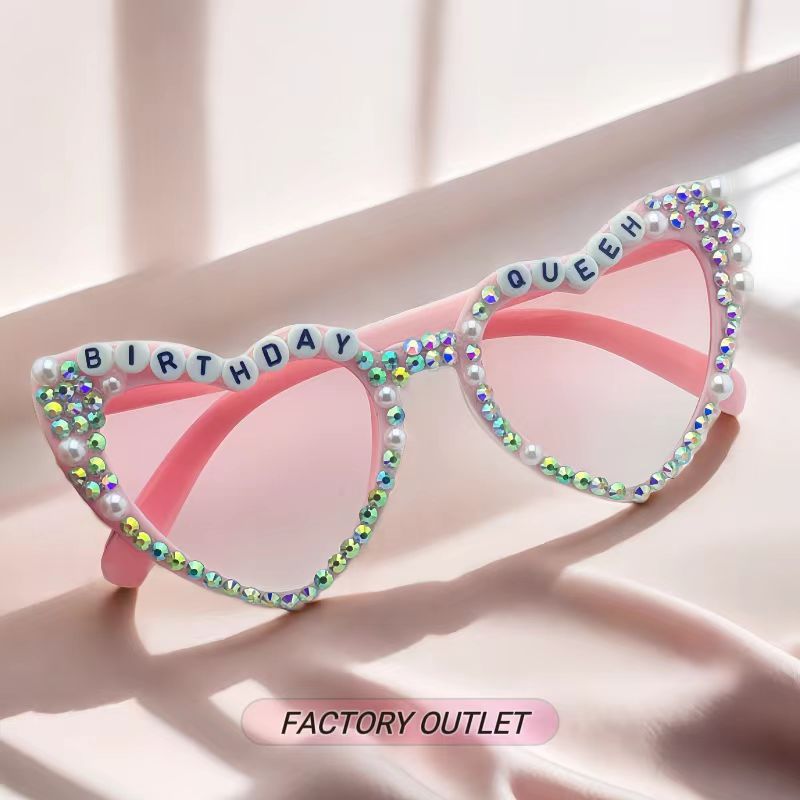 Cross-border New Wedding Sunglasses Cross-border Hot Sunglasses Women High Sense Men Summer Sunscreen Bridal Glasses Wholesale_voghion.com
