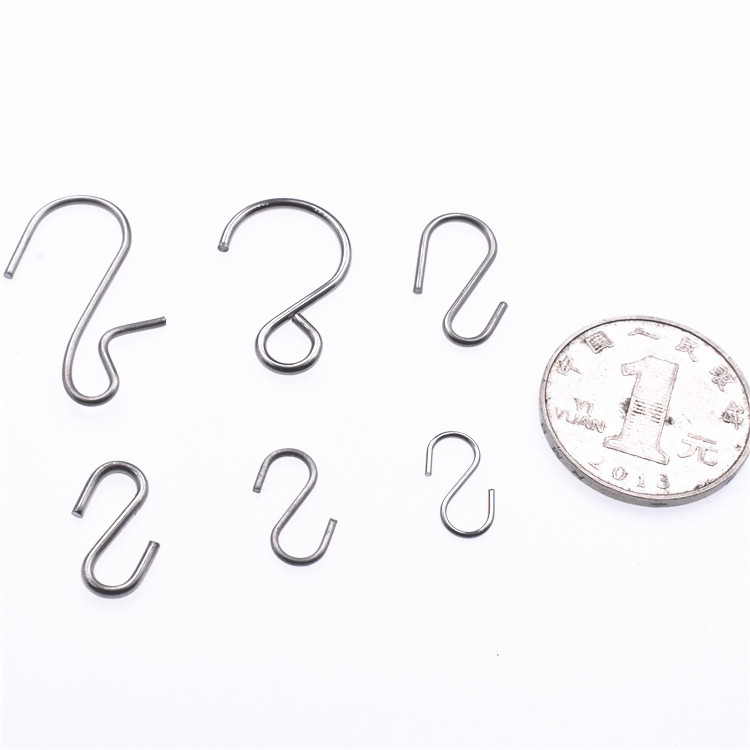 304 stainless steel solid S hook kitchenware bathroom storage hook curtain hook lamp hook multi-purpose S hook