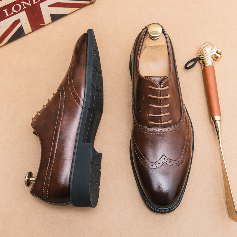 Summer New Pointed Business Dress Shoes Men's All-match Casual Brown Brogue Carved Men's Shoes Breathable Trendy Shoes