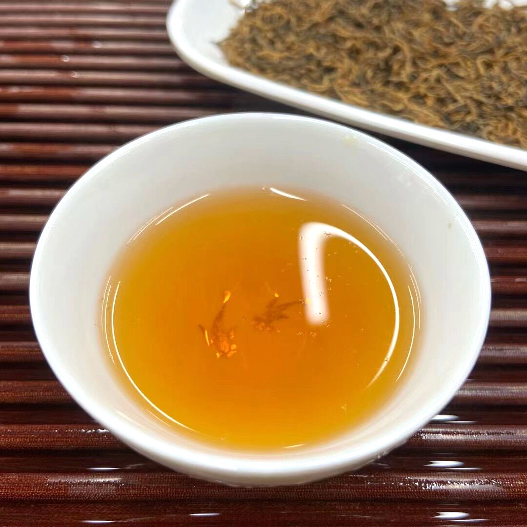 Source Tea Factory Wuyishan Gift Boxes 2025 New Tea Wholesale Jin Junmei Black Tea Bud Middle Bud Special Grade