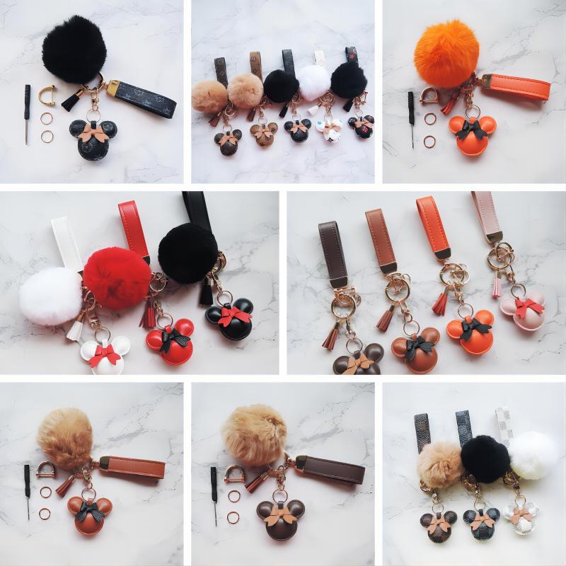 Presbyopic keychain leather bow Mickey Plaid Minnie pendant bracelet car key chain horseshoe buckle