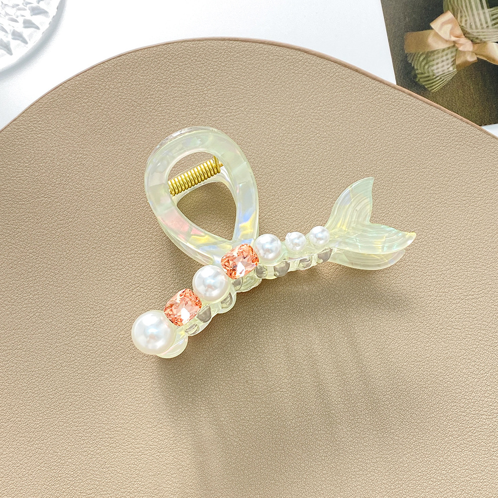 Net rot perle fangen clip halbe krawatte haar clip großhandel temperament strass fangen magische farbe meerjungfrau Ji fischschwanz shark clip_voghion.com