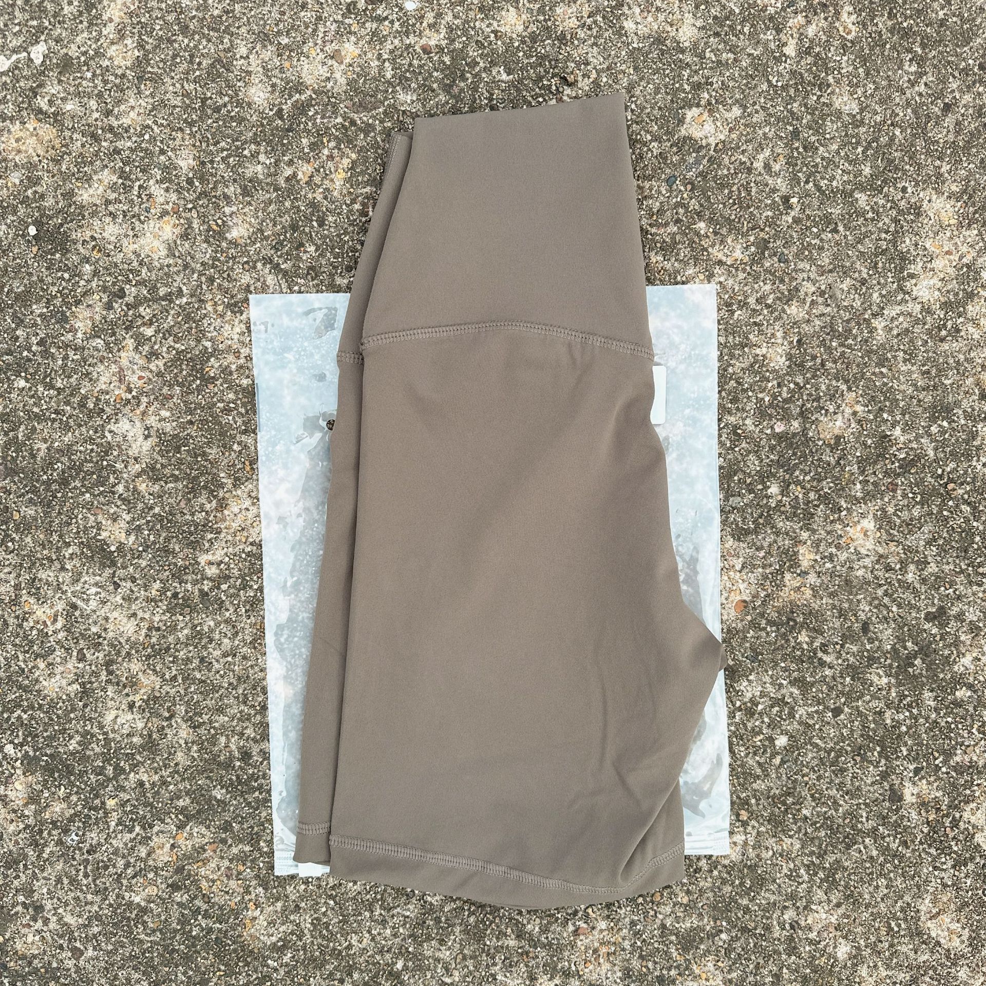 Lulu Solid Color Women's High-Waist Double-Sided Scrub Yoga Fitness Shorts High-Elastic Tight-Fit Belly-Tight Built-in Pocket