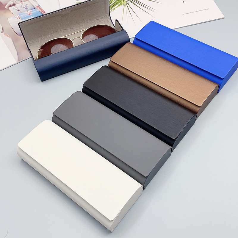 New high-level anti-pressure high-value myopia glasses box for men and women students factory wholesale glasses box