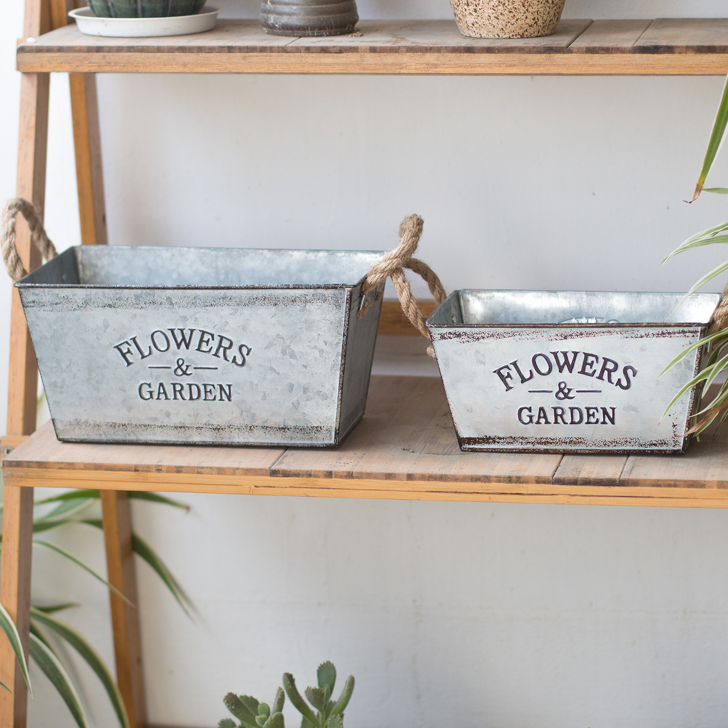 Cross-border manufacturers retro old tin flower pot suit American-style succulents plant flower pot original color hemp rope portable