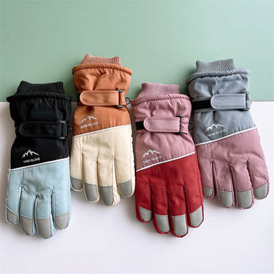 New winter ski gloves for women fleece-lined thickened touch screen warm gloves non-slip windproof riding gloves for students