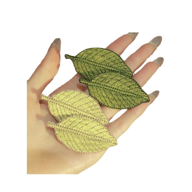 Feuilles brodées ! Épingle à cheveux fraîche ! Pince à frange exquise sur le front Pince à cheveux latérale en feuille de haute qualité Épingle à cheveux cassée_voghion.com