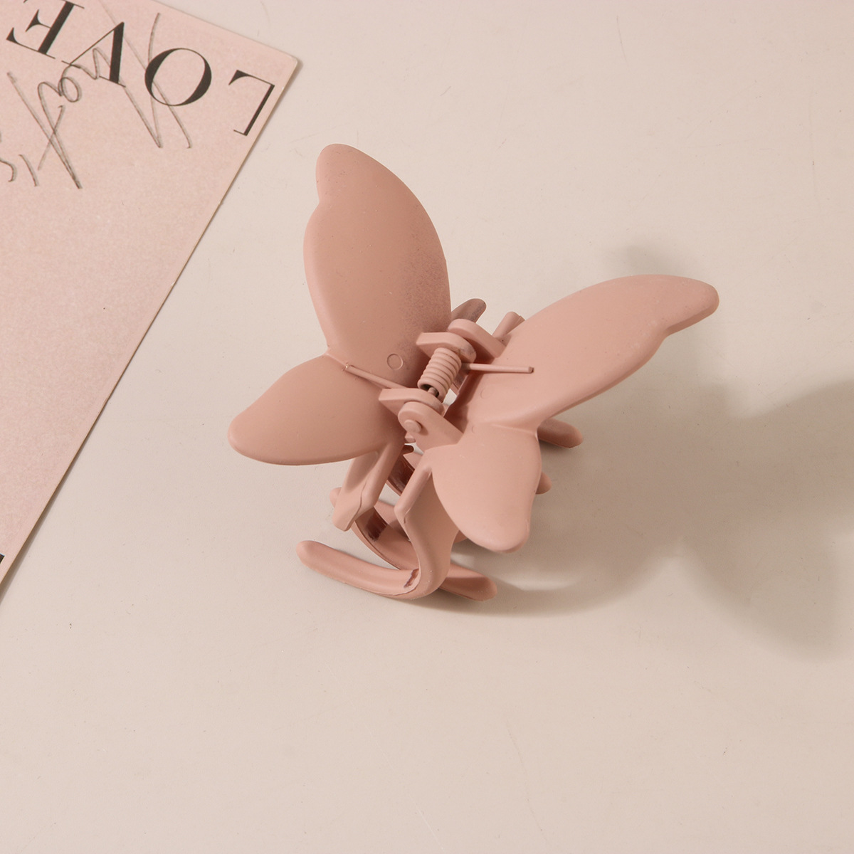 Nuovo fermaglio per capelli a forma di farfalla transfrontaliera, effetto vernice smerigliata, personalizzato, alla moda, con artiglio per la testa_voghion.com