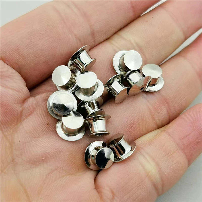 Silver flat head buckle badge high quality round head flat top chest pin buckle medal buckle cap in stock