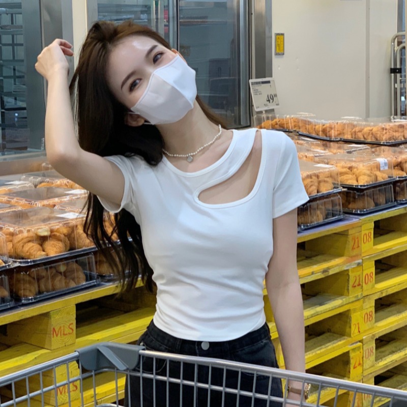2023 Summer New Style Desire Style Design Sense Hollow-out Slim-fit Short Base Shirt Short-sleeved T-shirt Women's Top