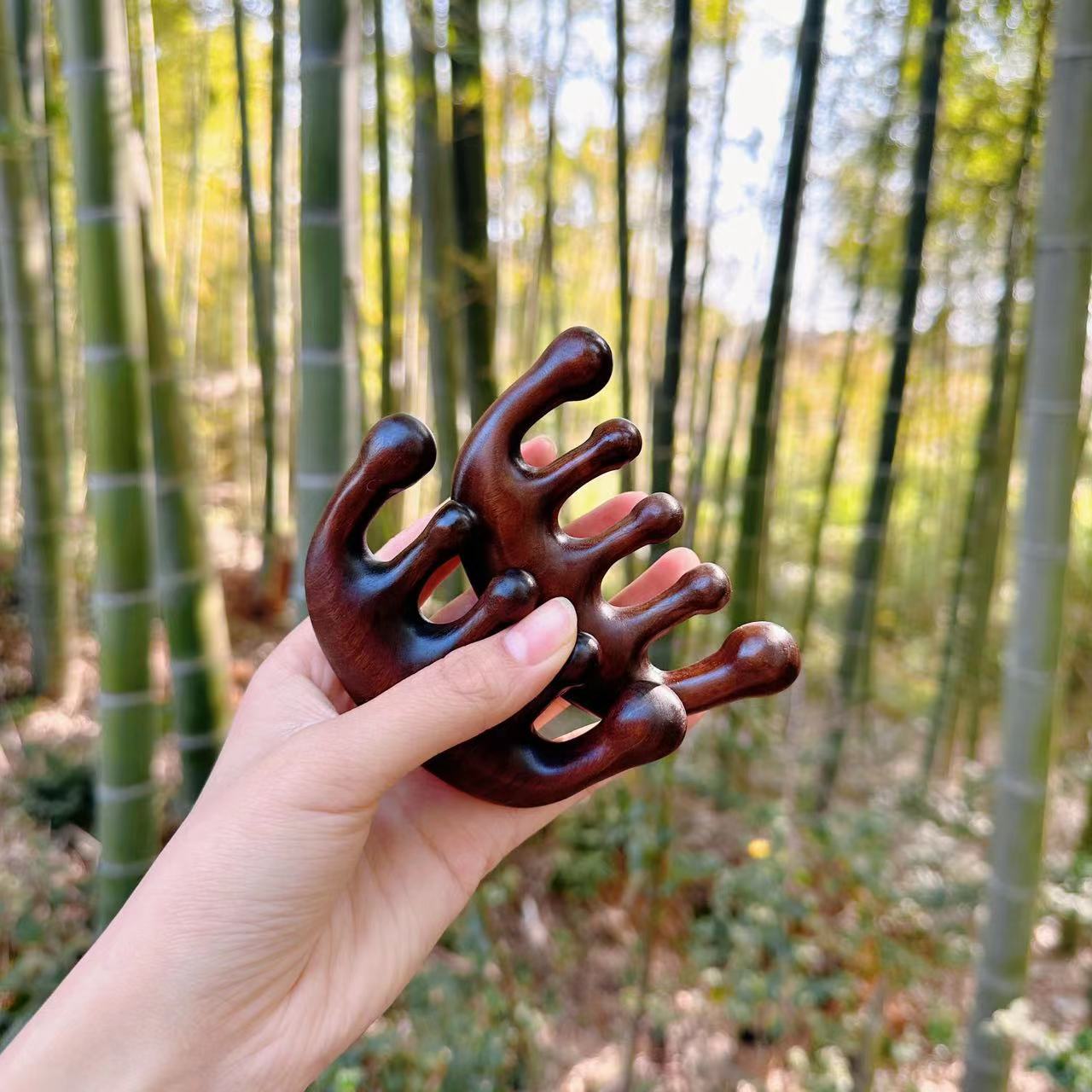 Golden Sandalwood Massage Comb Red Sandalwood Massage Comb Meridian Massage Comb Scraping Head Handles Massage Comb Five-finger Ball