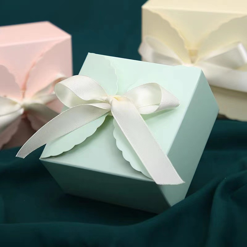 Creative Simple Gift Box Packaging Box Sugar Box Advanced Wedding Accompanying Gift Candy Box Birthday Baking Box Gift Box